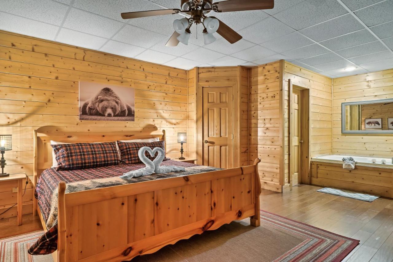 Cozy Log Cabin!! In Heart Of Pf & Close To The Smokies Pigeon Forge Exterior photo