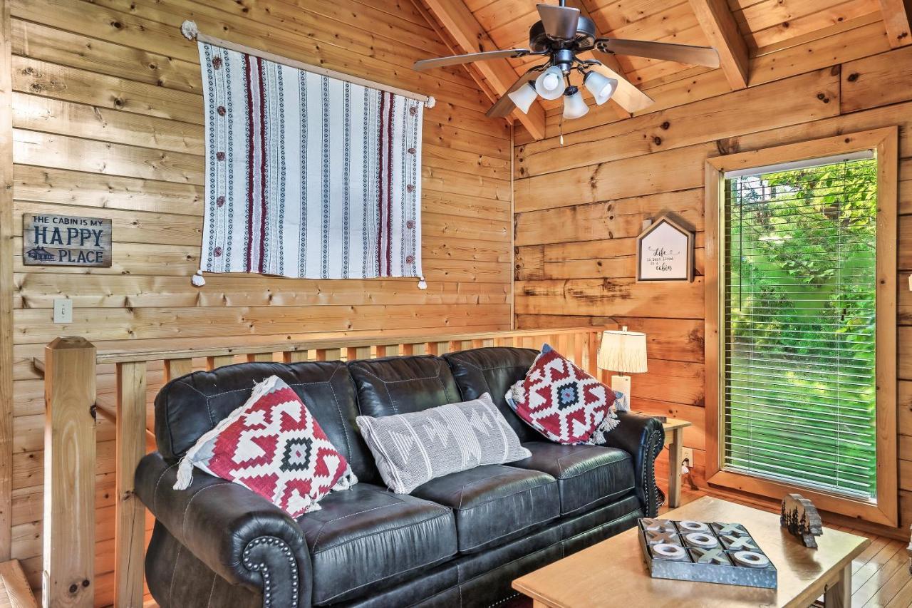 Cozy Log Cabin!! In Heart Of Pf & Close To The Smokies Pigeon Forge Exterior photo