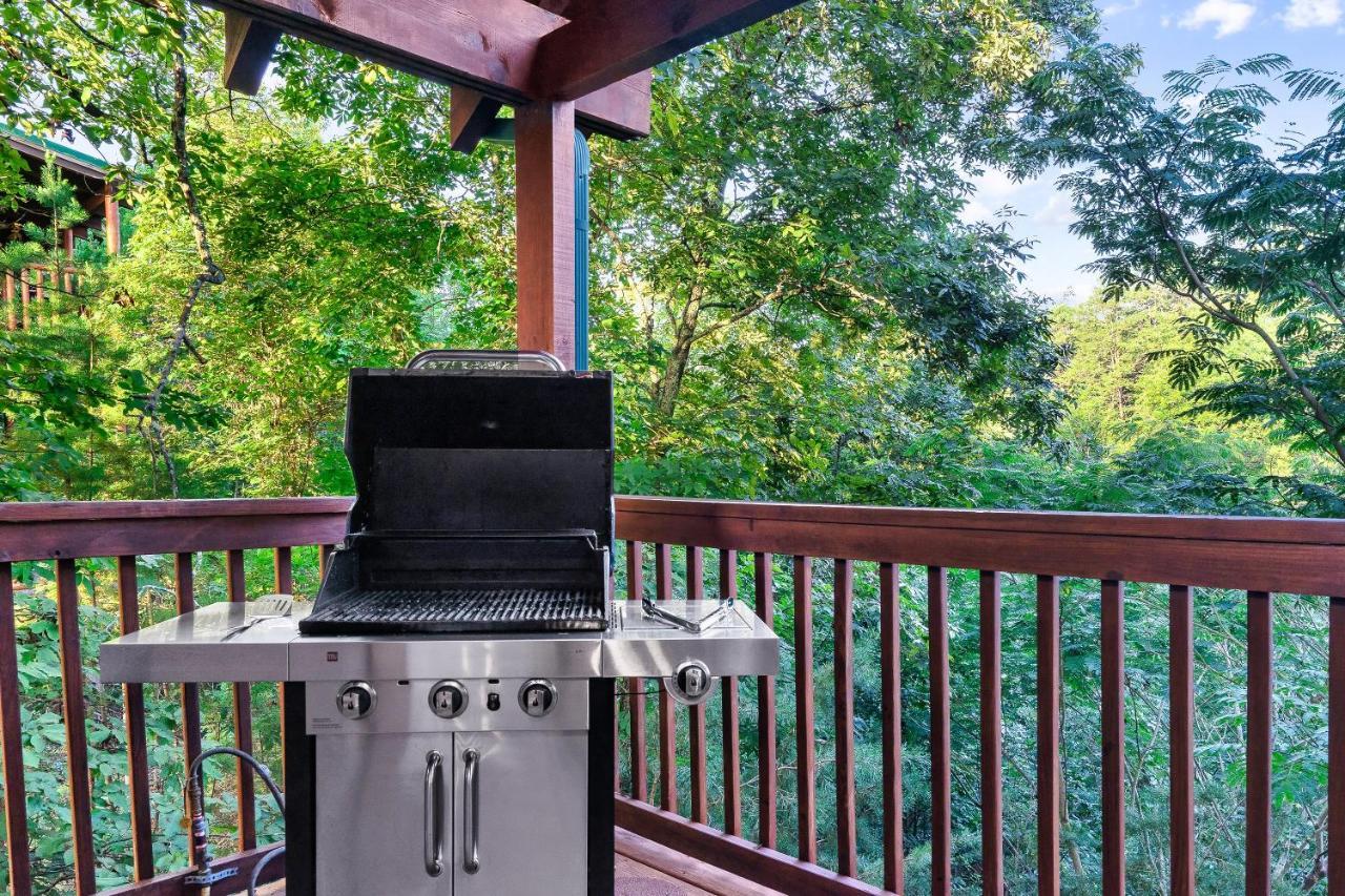 Cozy Log Cabin!! In Heart Of Pf & Close To The Smokies Pigeon Forge Exterior photo