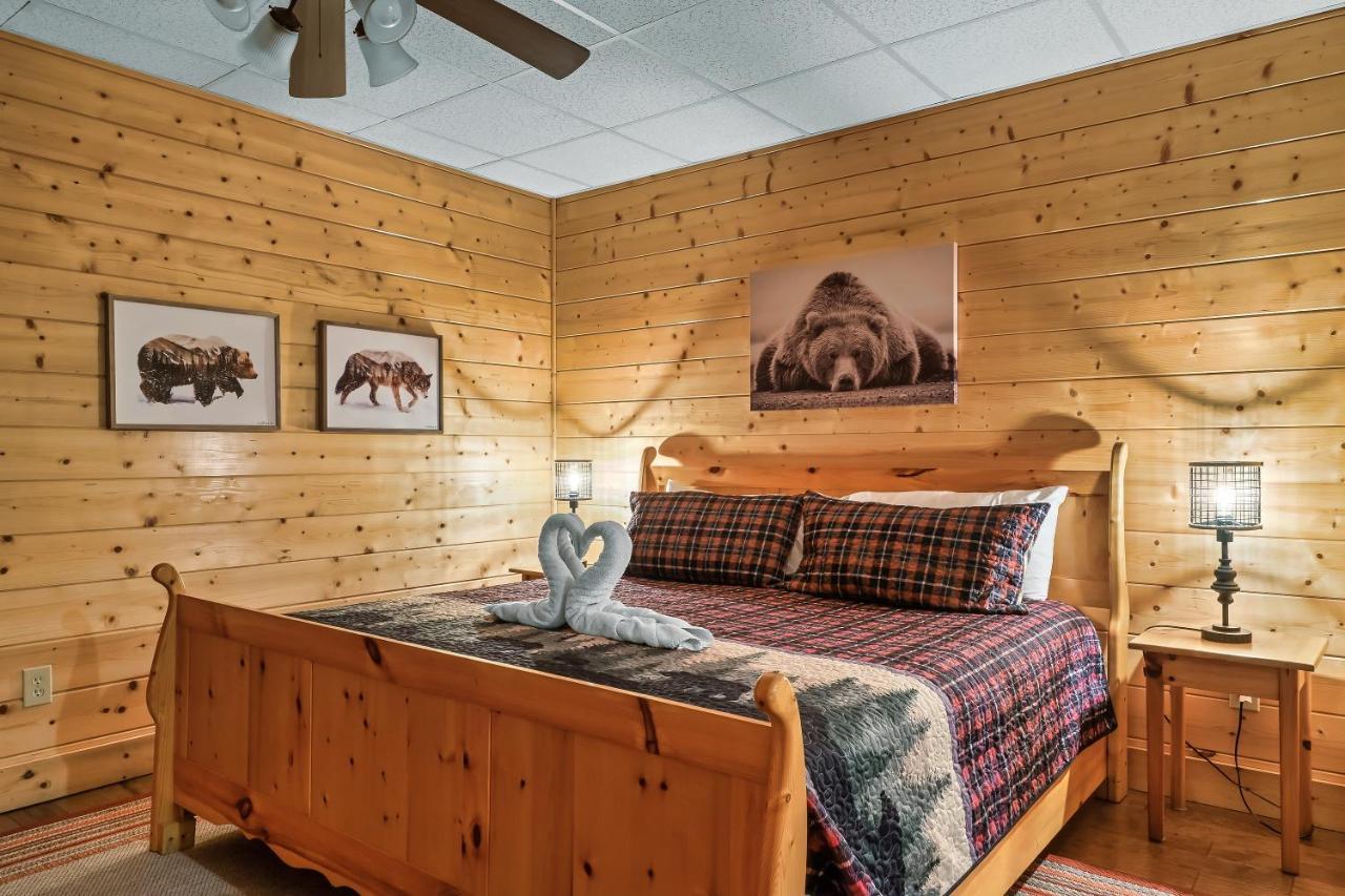 Cozy Log Cabin!! In Heart Of Pf & Close To The Smokies Pigeon Forge Exterior photo