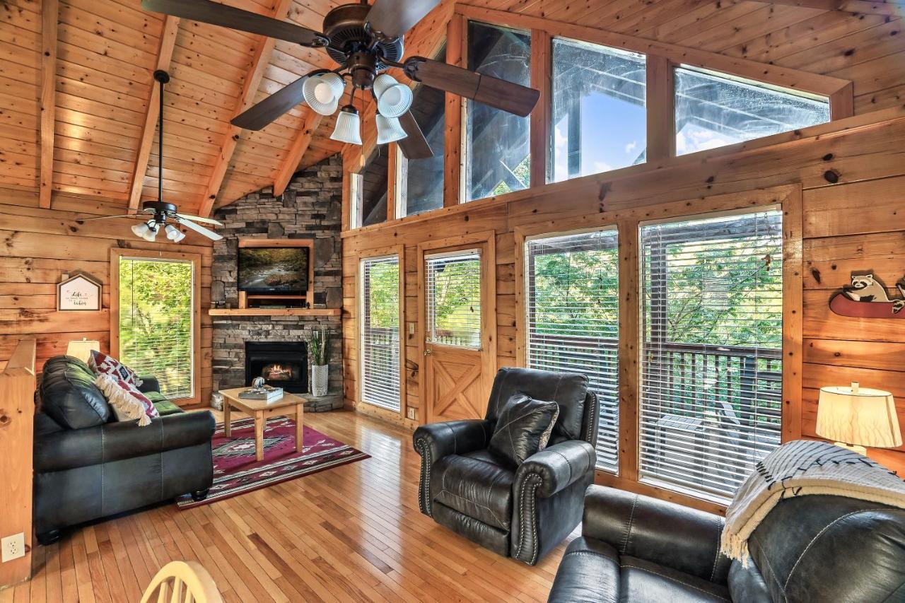 Cozy Log Cabin!! In Heart Of Pf & Close To The Smokies Pigeon Forge Exterior photo