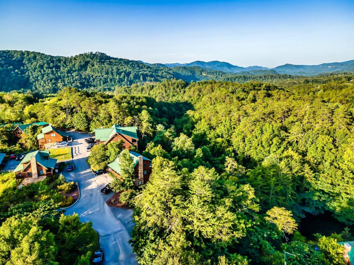Cozy Log Cabin!! In Heart Of Pf & Close To The Smokies Pigeon Forge Exterior photo